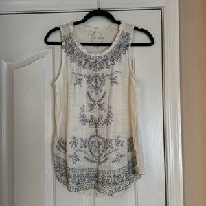 Lucky brand sleeveless women’s top
